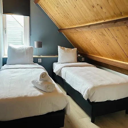 Bella Duna- Nabij Het Meer, Keukenhof & Restaurants Hébergement de vacances *